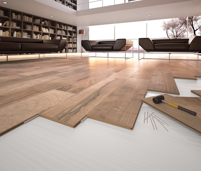 SALOON: L’INTERPRETAZIONE MODERNA DI UN LEGNO RICERCATO E PREGIATO.